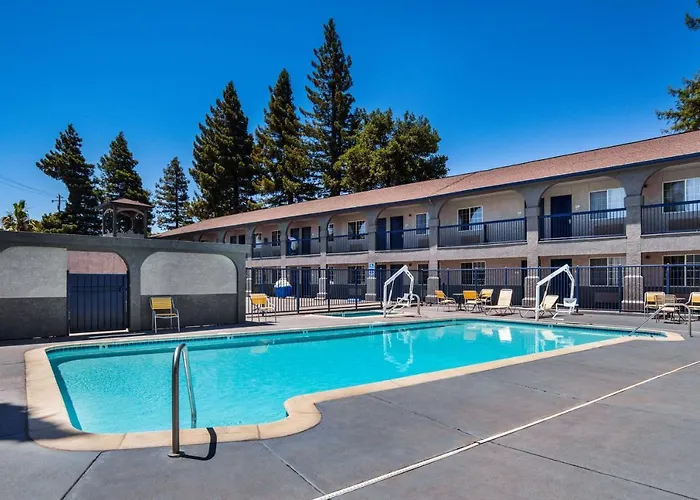 Surestay Hotel By Best Western Ukiah